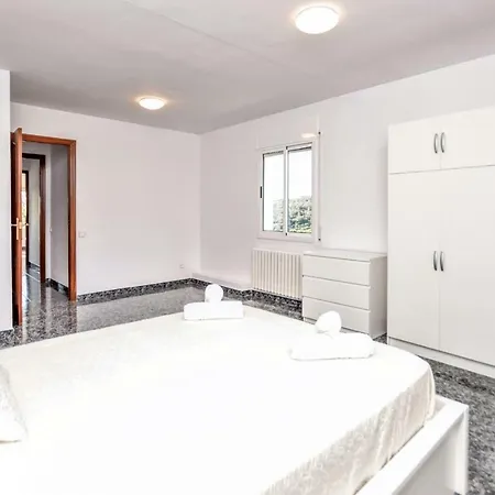 Homeholidaysrentals Evasion *