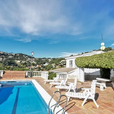 Homeholidaysrentals Evasion