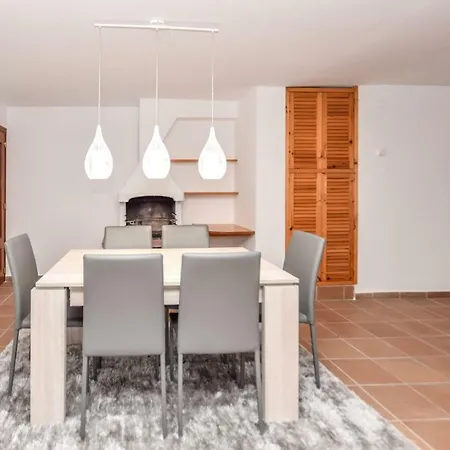 Homeholidaysrentals Evasion Villa *