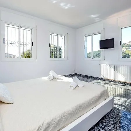 Homeholidaysrentals Evasion Villa Sant Cebria de Vallalta