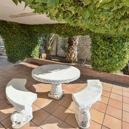 Homeholidaysrentals Evasion Villa *